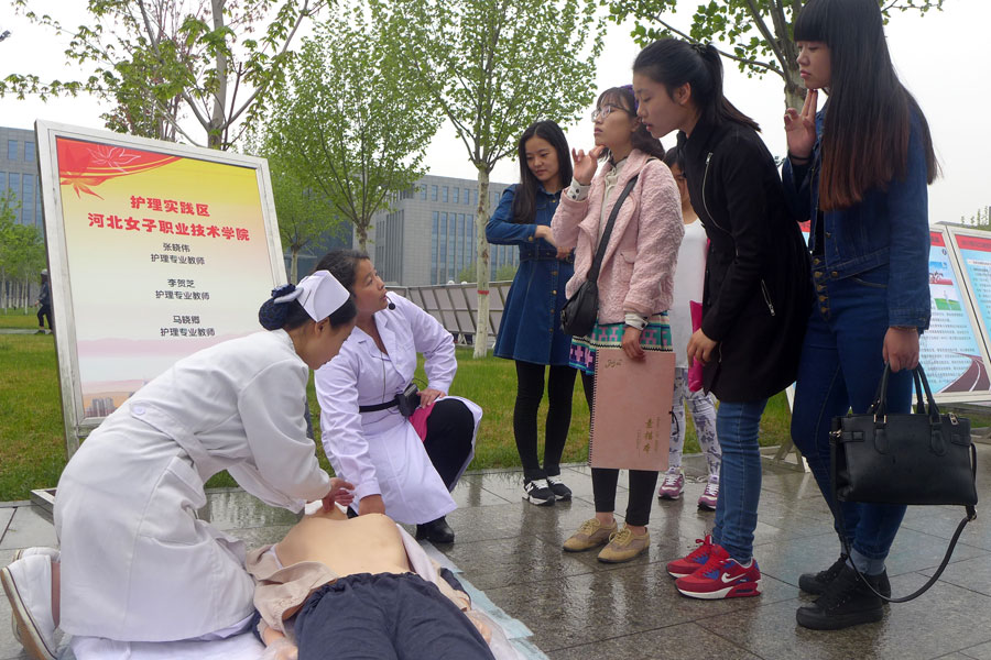 普及急救知识.jpg