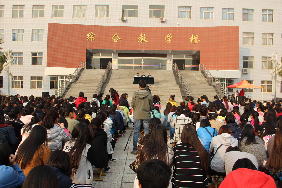 2015-11-3防火讲座 (6).JPG