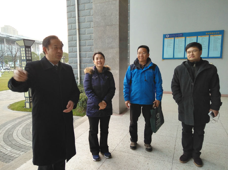 参观江苏海事职业技术学院航海技术学院2.jpg
