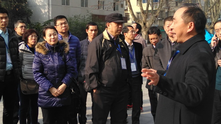 参观江苏经贸职业技术学院光华校区.jpg