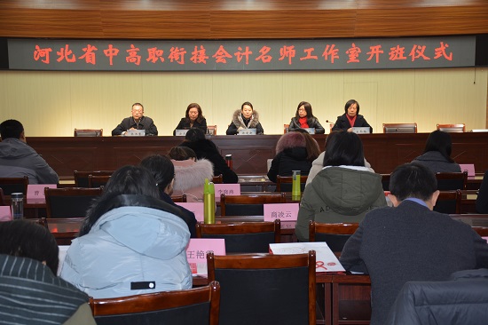 何琳新闻稿IMG_2393.JPG